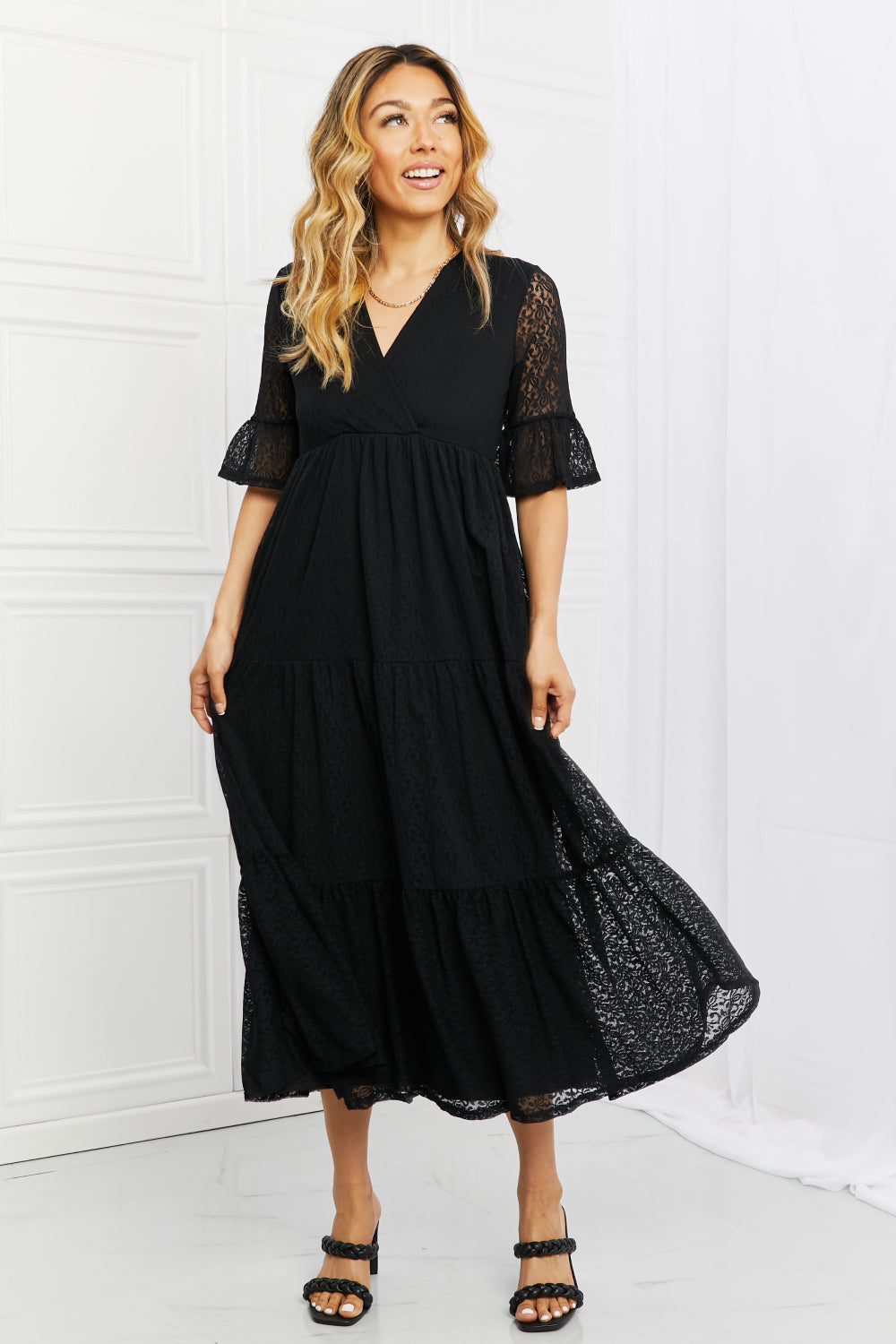 Timeless Beauty: The Perfect Lace Dress for Any Occasion