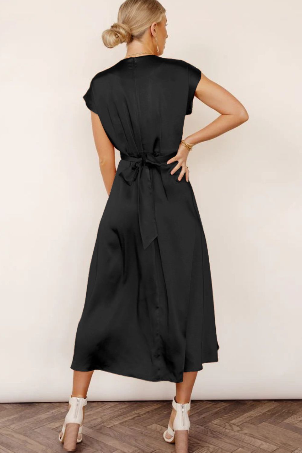 Sophisticated Elegance: Satin Cap Sleeve Midi Dress